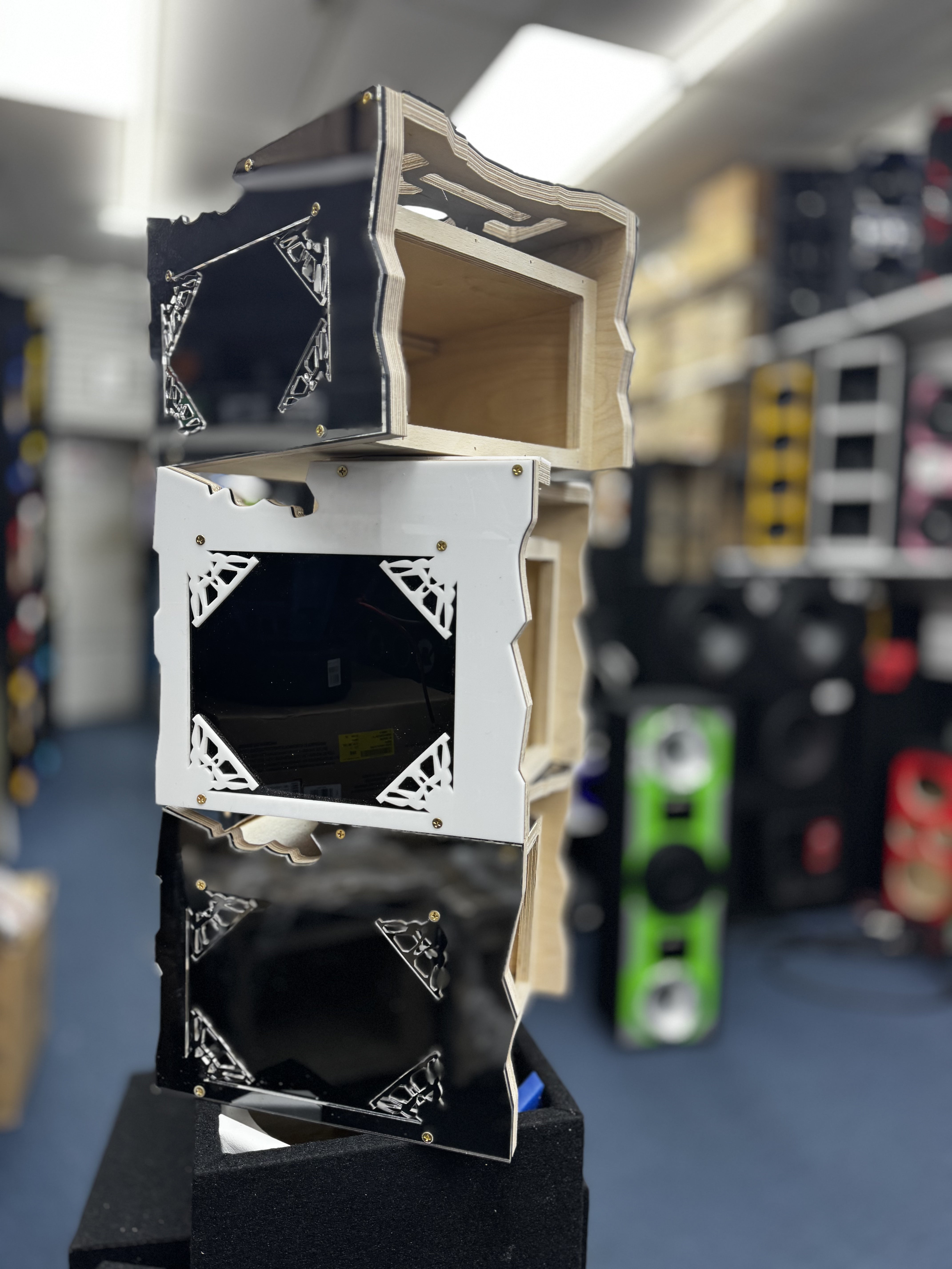 Radio Box (medusa box) – Orange Electronics